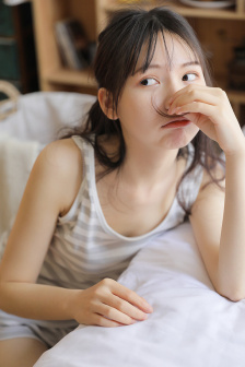 韩素英